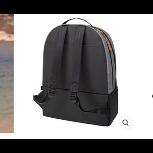 Petunia pickle bottom axis diaper bag like new condition